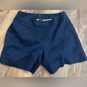 White House Black Market Shorts (Women’s, Size 2)